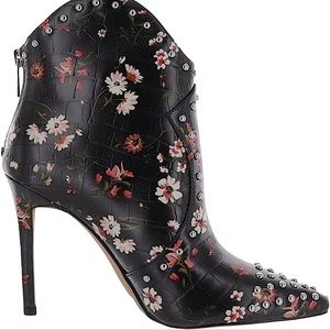 Jessica Simpson Black Floral Ankle Boots